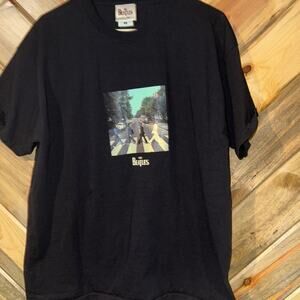 The Beatles T-Shirt Mens XLarge Abbey Road Front Cover 2014 FOTL Apple Corp